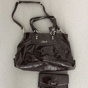 Coach Patent Leather Purse & Wallet